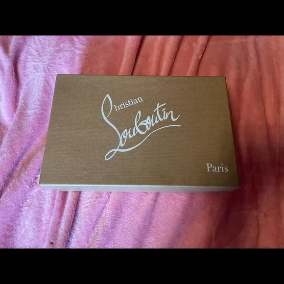 New never worn! - Picture 5 of 6